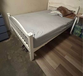Cama
