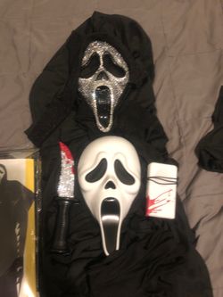 New Scream (Ghostface)Costume Bundle Pack!