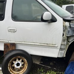 2001 Ford F150 Passenger Door