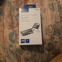 Brand New  Insigna Memory Card Reader.
