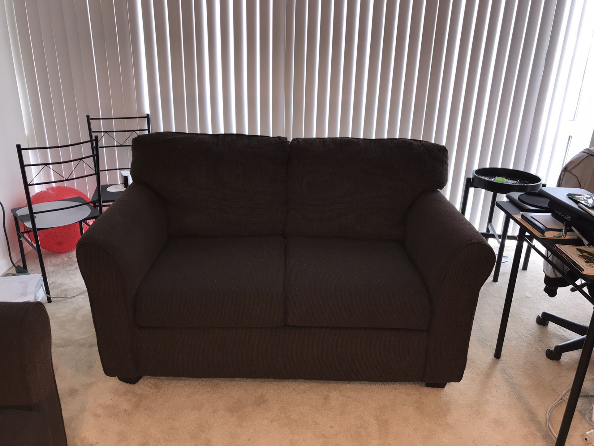 Brown Loveseat/Couch Great Shape, very comfy