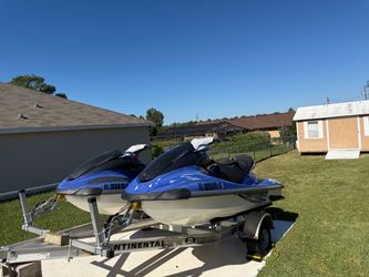2 Yamaha fxho cruisers