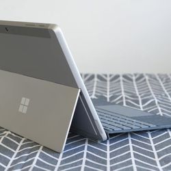 Microsoft Surface GO 2