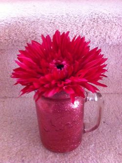 Sparkle mason jar with flower