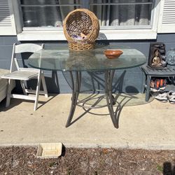 Free Glass Table 