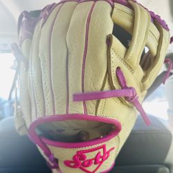 Soto Glove 12.5” BRAND NEW!! 