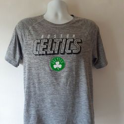 Boston Celtics men's short sleeve activewear t-shirt size M 