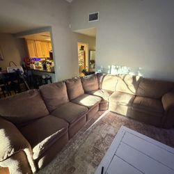 FREE RECLINER COUCH