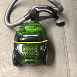 Good working condition vacuum