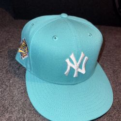 NY Yankees Fitted 