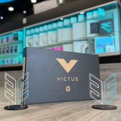 HP Victus 15.6” 144Hz Gaming Laptop (Specs Below) * Payment Plans Available / Planes De Pagos Disponibles * 