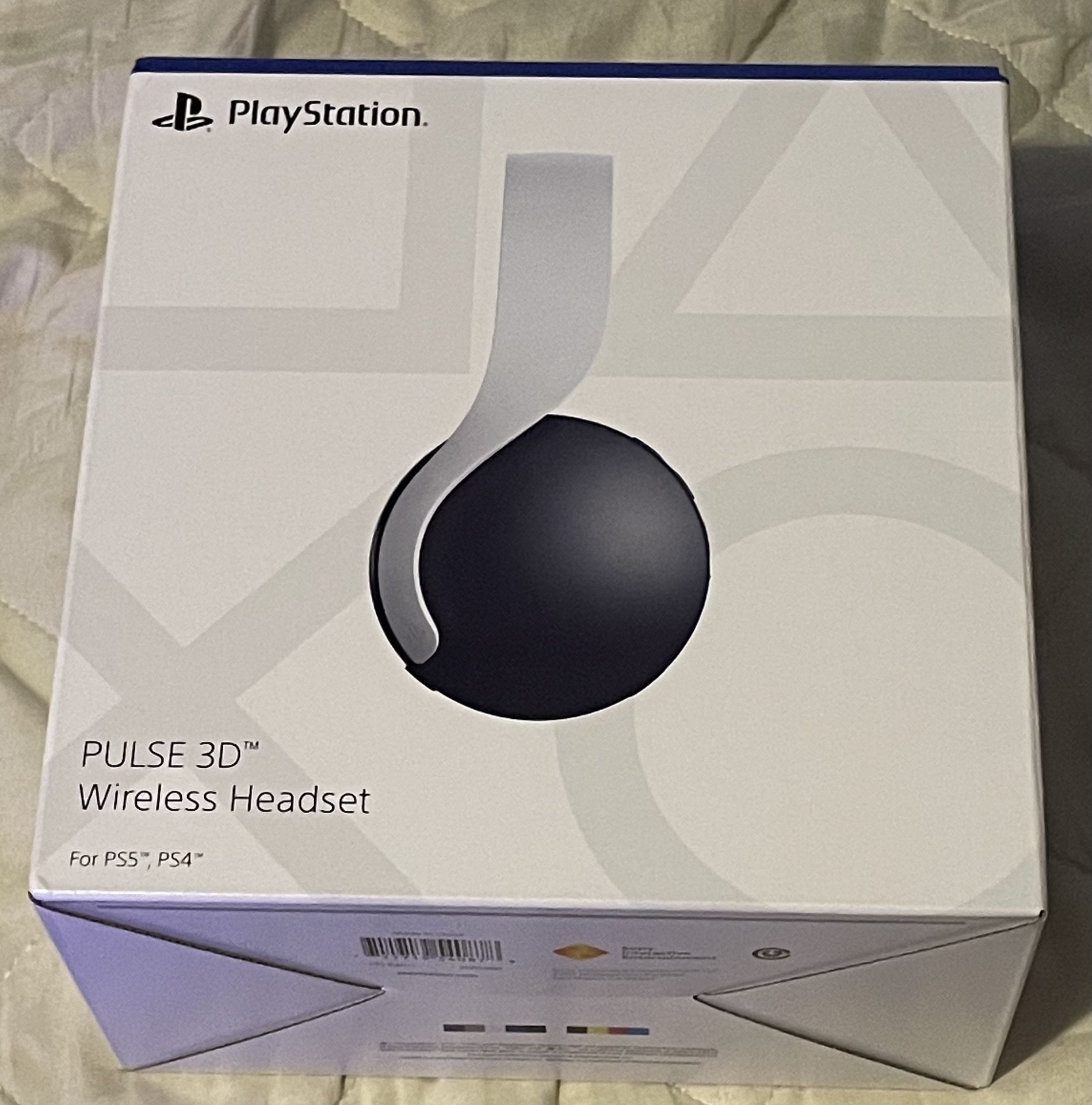 Brand New Pulse 3D Wireless Headset for the PS5