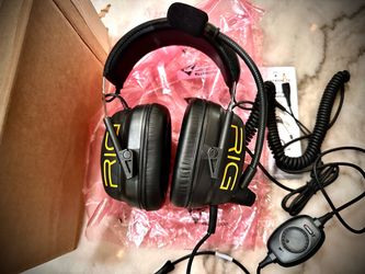 Rare New Authentic Esports Gaming Headsets by Plantronics Custom Pro RIGS