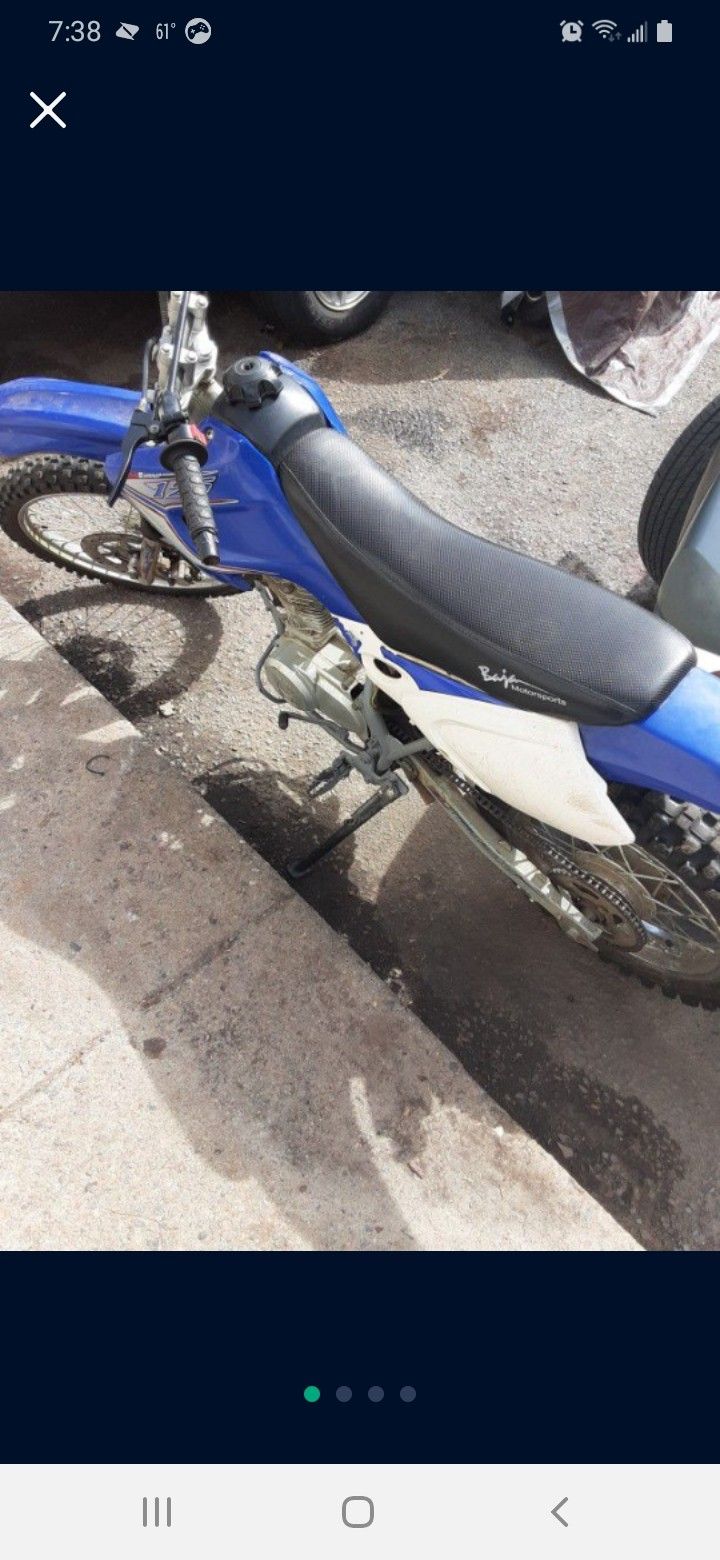 125 Four Stroke Dirt bike