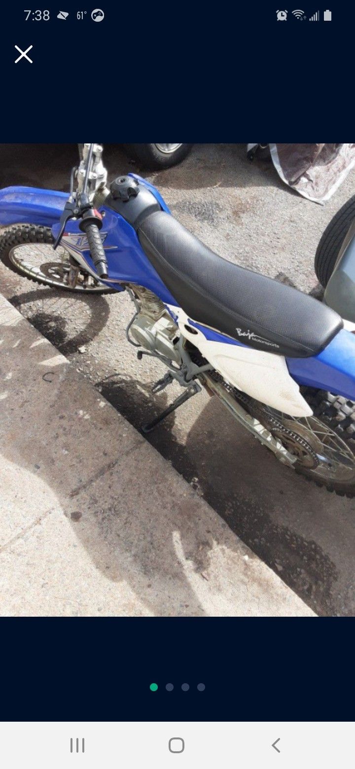 125 Four Stroke Dirt bike 