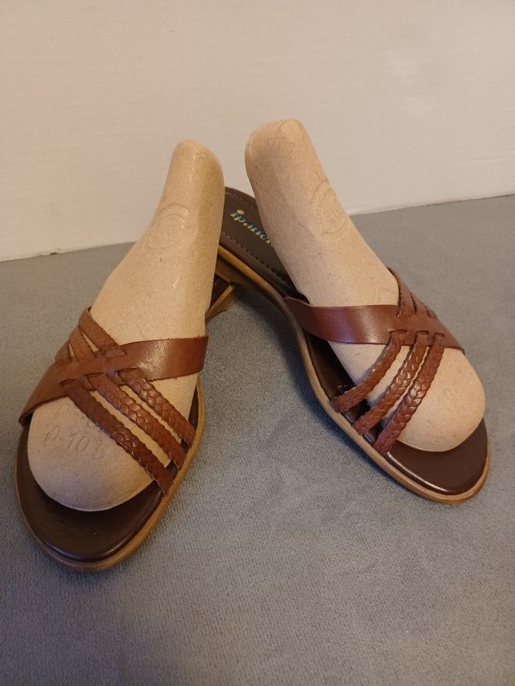 Ipanema Brown Leather Braided Sandals 7.5M