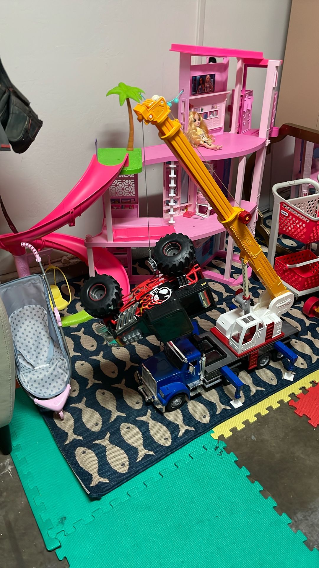 Crane Truck