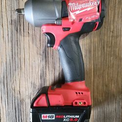 M18 FUEL™ 3/8" Mid-Torque Impact Wrench w/ Friction Ring

W/5.0 Battery 