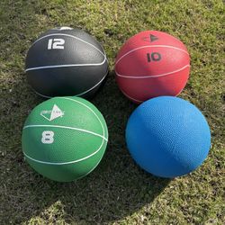 Medicine Balls  Set Of 4