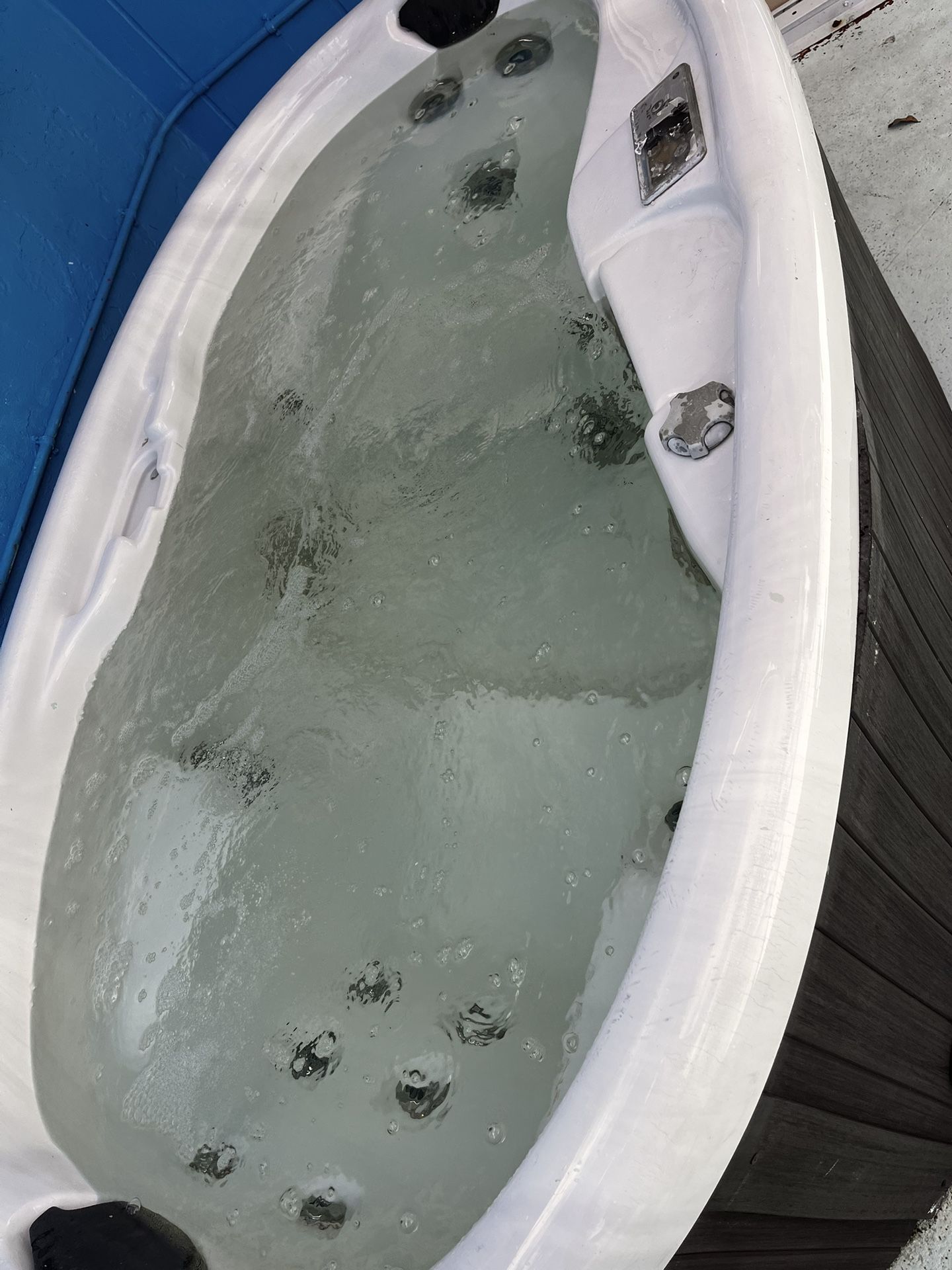 Jacuzzi