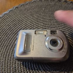 Kodak  easy share E310 Digital Camera