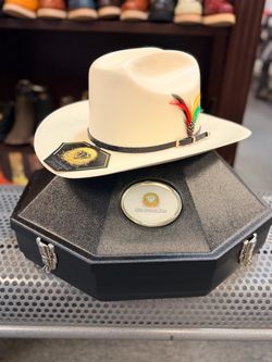Sombrero 1000X con estuche