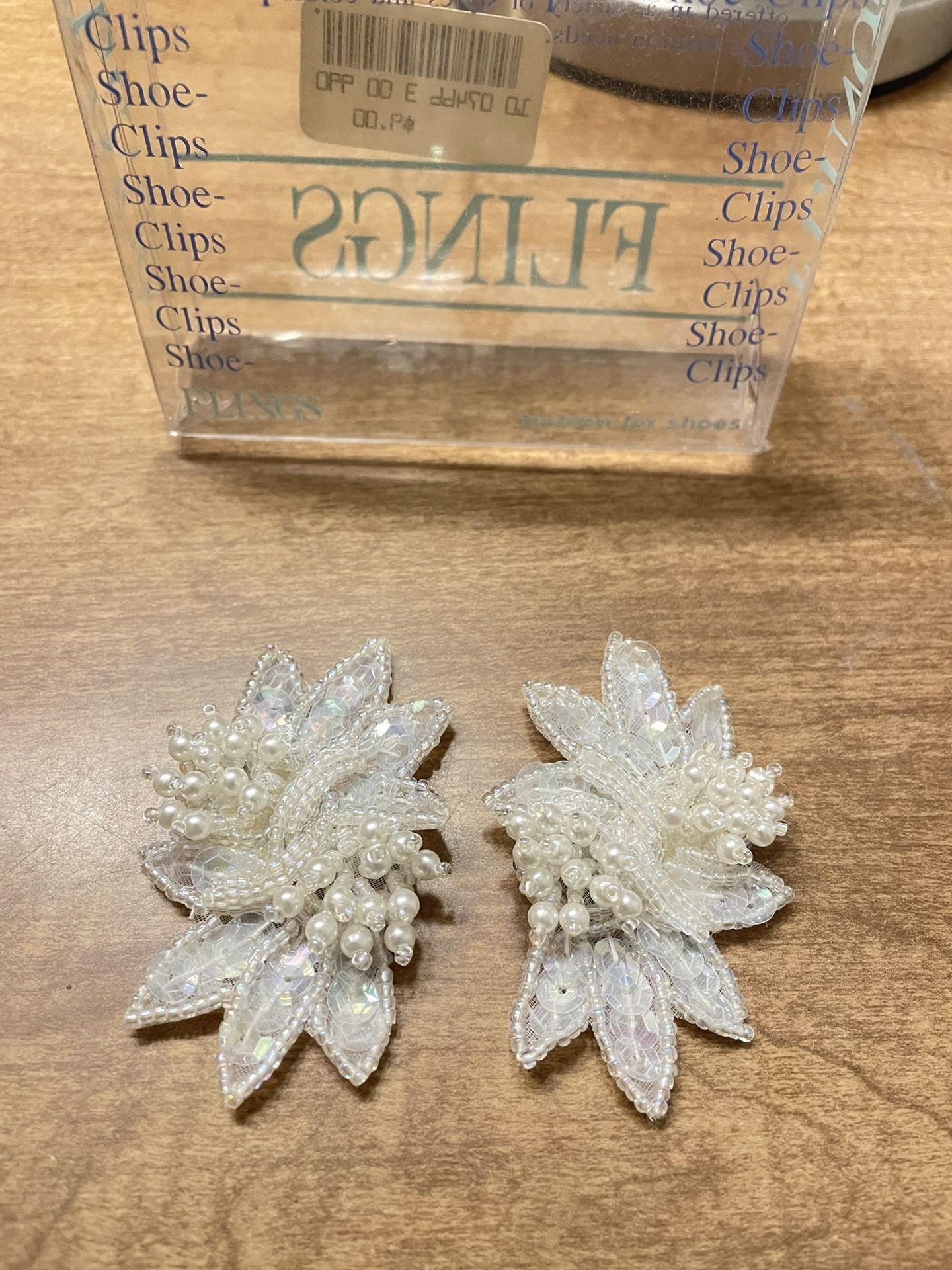Beautiful Vintage Shoe Clips. New In Opened The Box.