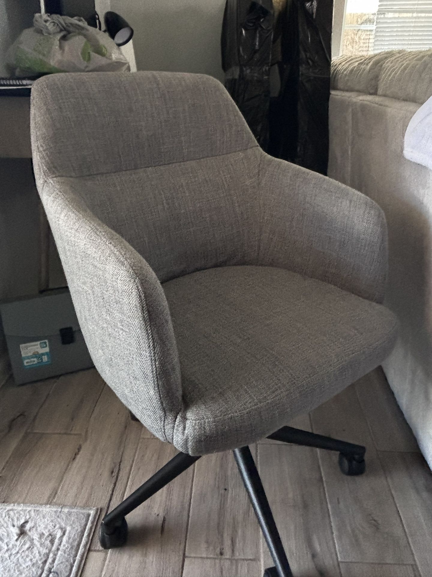 Bettie Upholstered Gray Adjustable Swivel Office Chair - Like New!