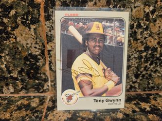 San Diego Padres Tony Gwynn Autographs Rookie Card