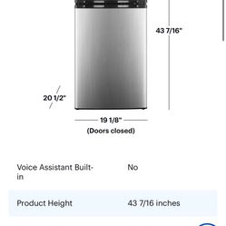 Insignia mini Fridge 