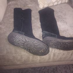 Women's Ugg Australia Black Knit Boots Size 7
