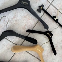 Chanel Balmain Pucci Mui mui canal I dolce & gabbana hangers