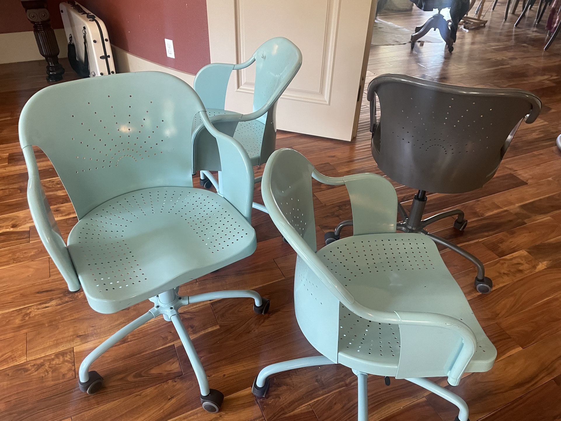 Metal Adjustable Height Rolling Chairs!