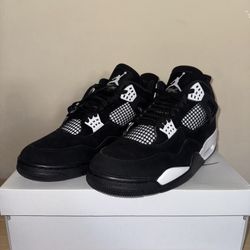 Jordan 4 White Thunder