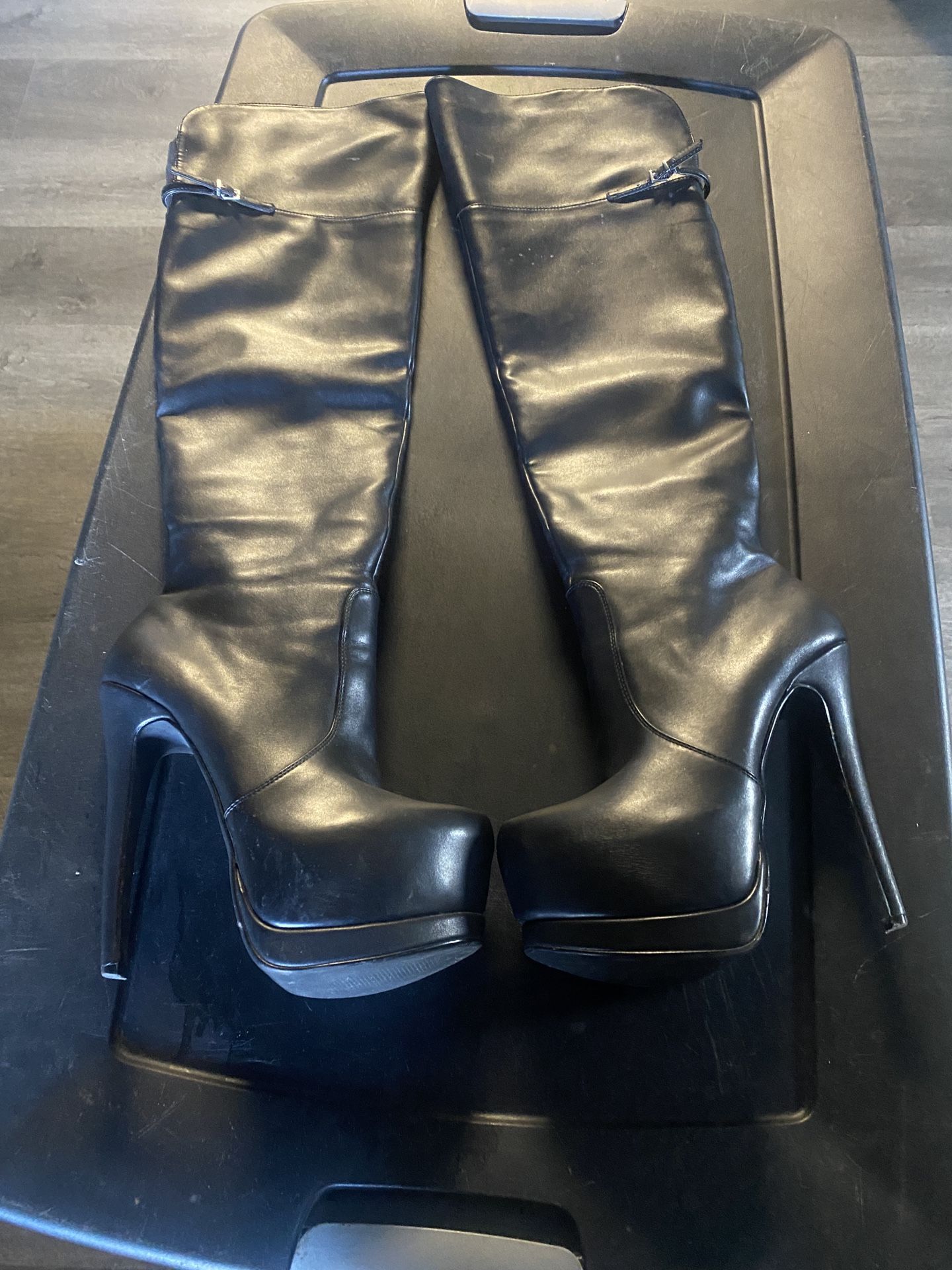 Chinese Laundry Boots