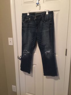 American Eagle Women’s Jeans Super Stretch Size 18 regular excellent condition no stains!