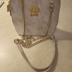 Pratesi Firenze Ivory Patent Leather Purse AUTHENTIC w/gold Chain Strap Made In Italy.  LIKE NEW PRISTINE! 