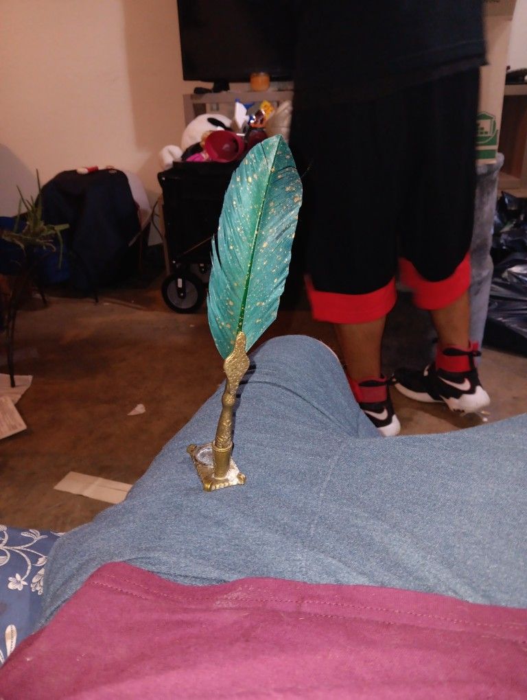 Antique Quail Pen And Inkwell