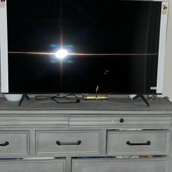 Samsung 55” Smart Tv