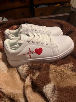 Girls shoes