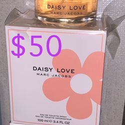 Marc Jacob’s : Daisy Love 
