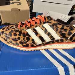 Adidas S/ Cheetah Print 
