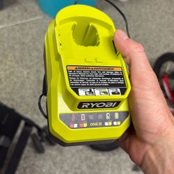 Ryobi 18v Charging station Battery 