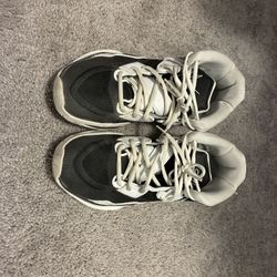 Nike Kyrie Infinity TB black/white basketball shoes