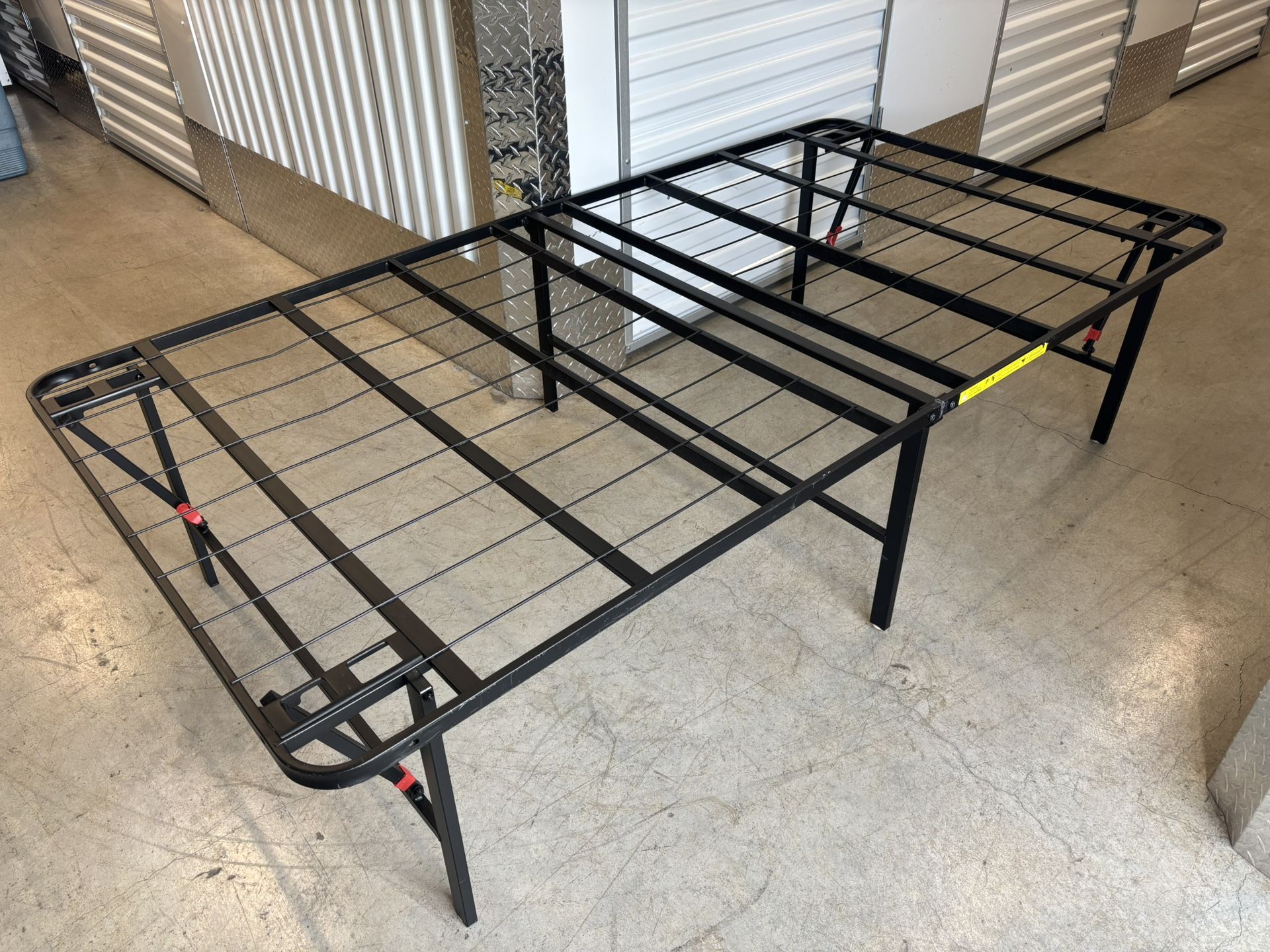 Twin Metal Frame Bed