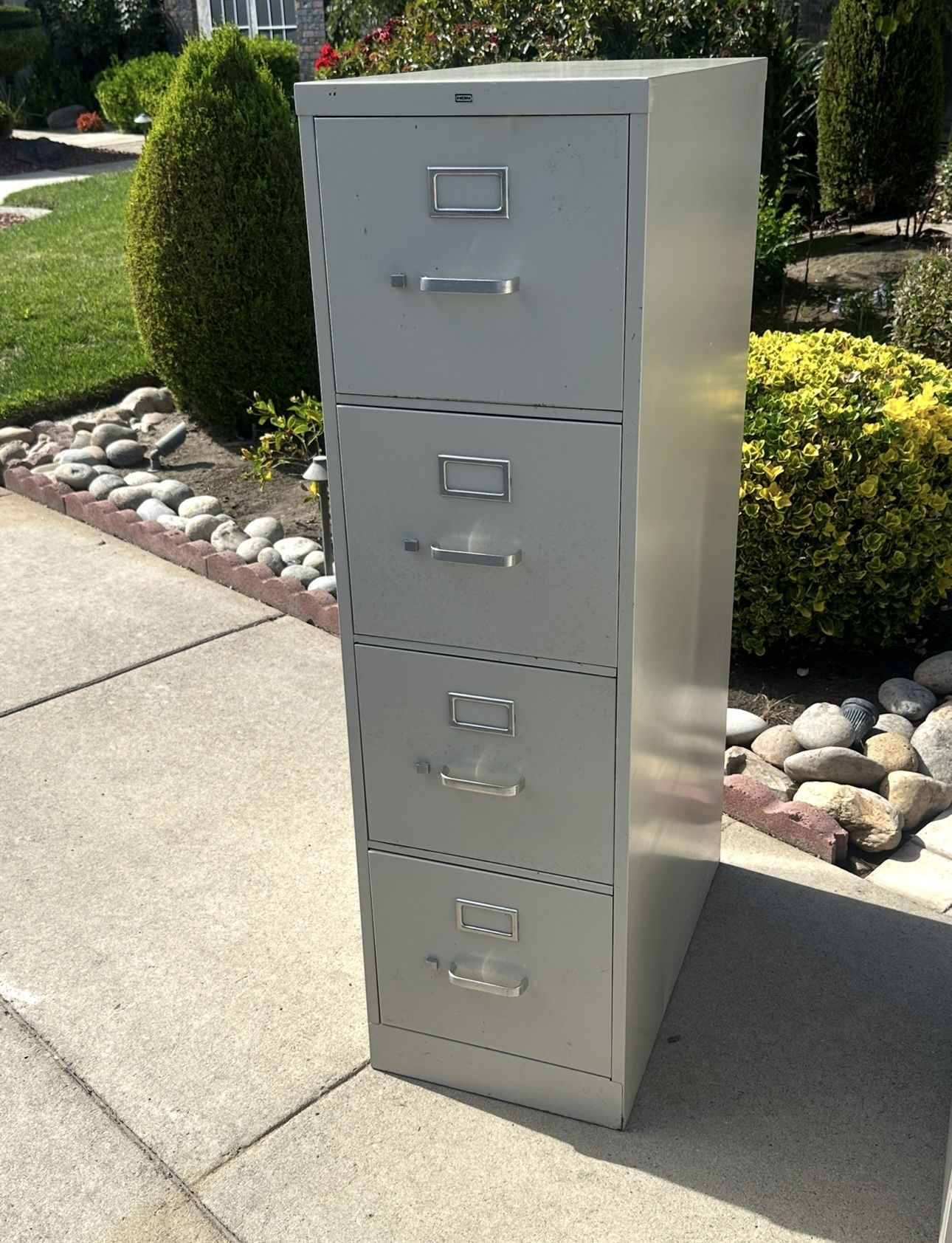 Filing Cabinet 