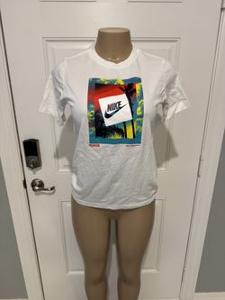 Youth, large Nike shirt