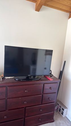Samsung 40-Inch TV