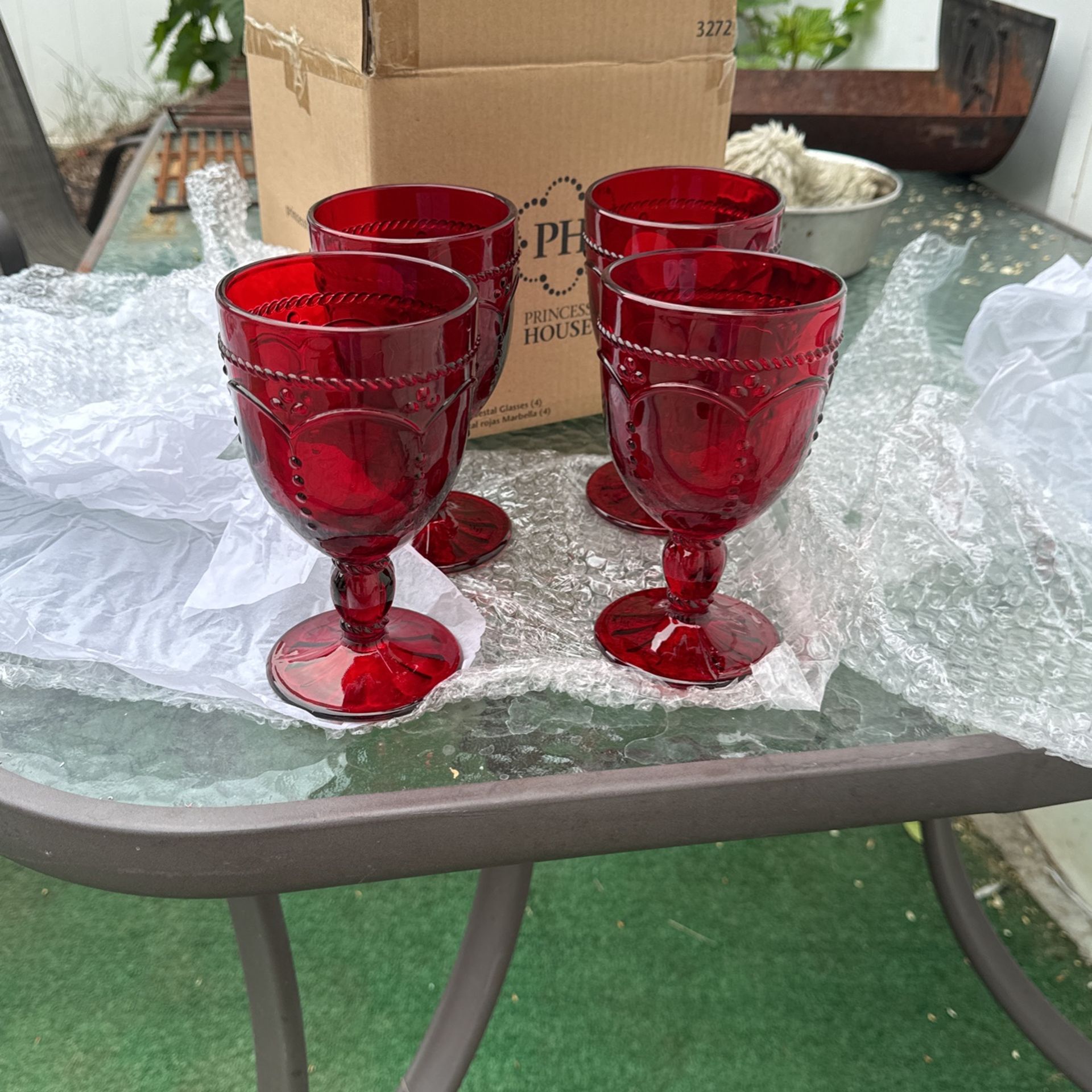 Set De 4 Copas Rojas Rubi Princess House Nuevas En Caja Precio 40