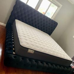 $699 Brand New King Bed Frame With Mattress (Read Description Below)